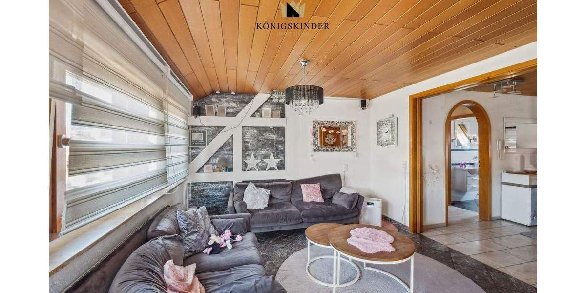 Mehrfamilienhaus, Wohnhaus Weinstadt Beutelsbach - 8 Zimmer, 269 m&sup2;, 930.000&euro; | Angebot:25676059