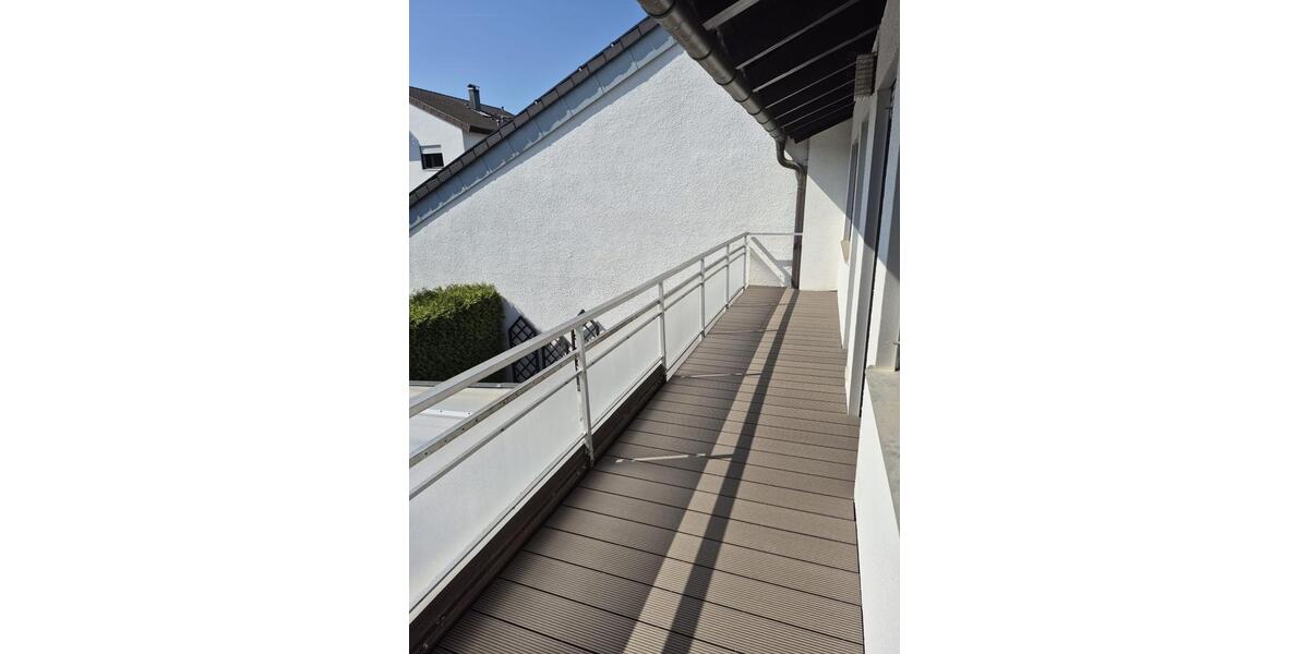 Dachgeschoßwohnung Sindelfingen Darmsheim - 3 Zimmer, 75 m&sup2;, 1.100&euro; | Angebot:26429200