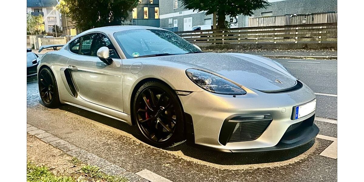 Porsche Cayman 12.500 km 104.718 &euro; Stuttgart 70180
