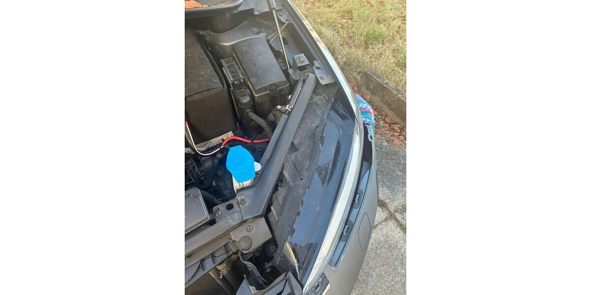 VW Golf Sportsvan 66.481 km 9.100 &euro; Stuttgart 70173