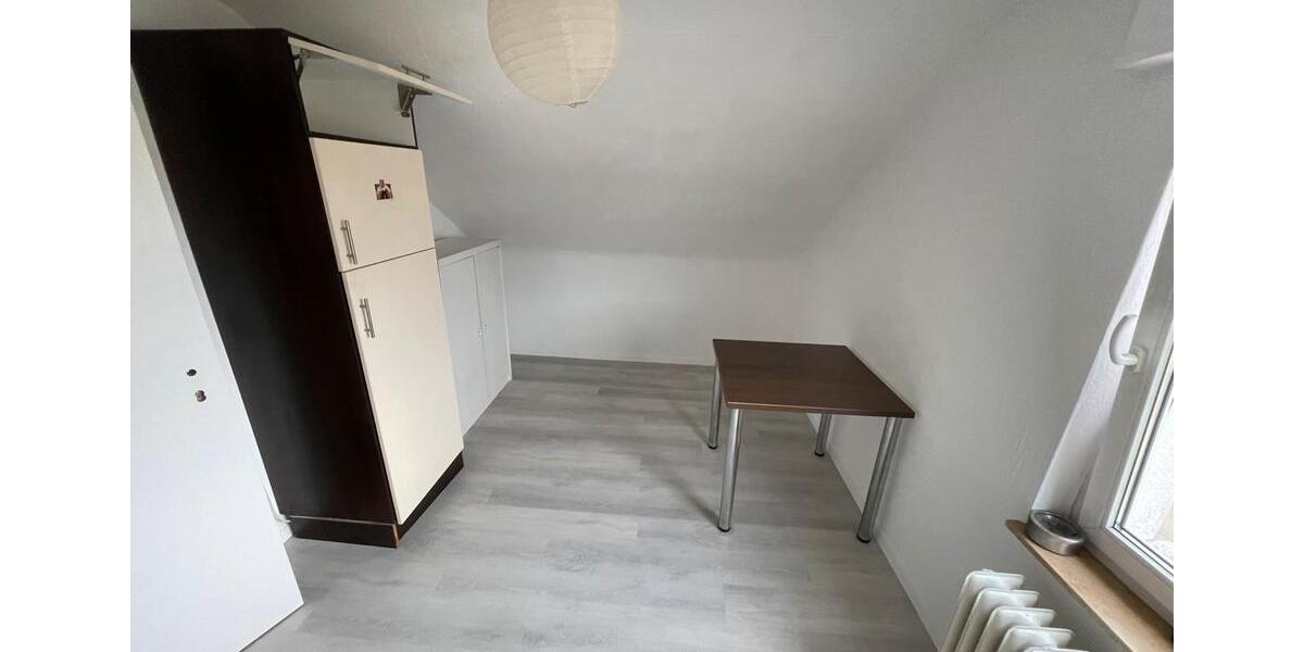 Dachgeschoßwohnung Heilbronn Horkheim - 2 Zimmer, 60 m&sup2;, 750&euro; | Angebot:27568319