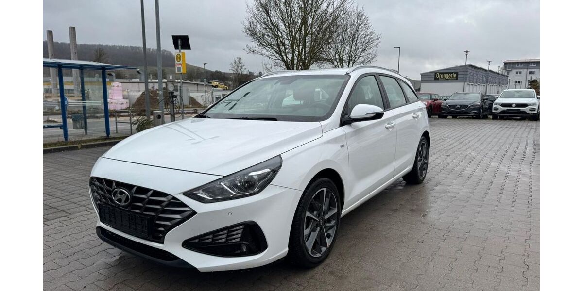 Hyundai i30 62.800 km 18.490 &euro; Großbottwar 71723