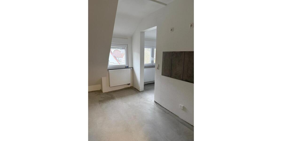 Dachgeschoßwohnung Backnang - 2 Zimmer, 50 m&sup2;, 700&euro; | Angebot:25173358