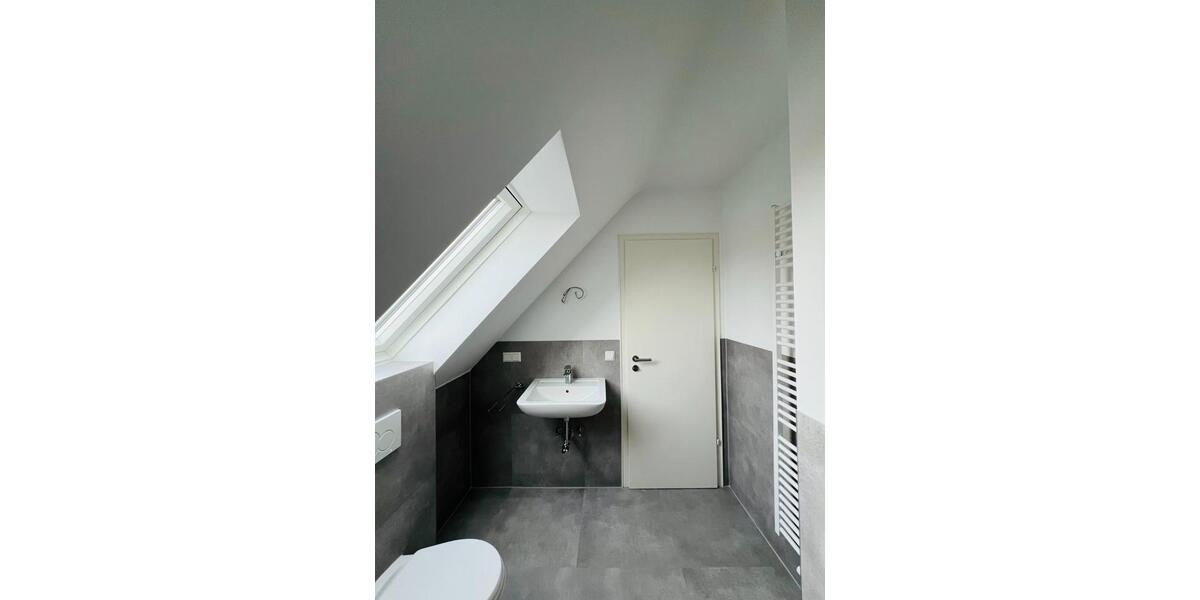 Dachgeschoßwohnung Stuttgart Mühlhausen - 1 Zimmer, 24 m&sup2;, 135.000&euro; | Angebot:27166095