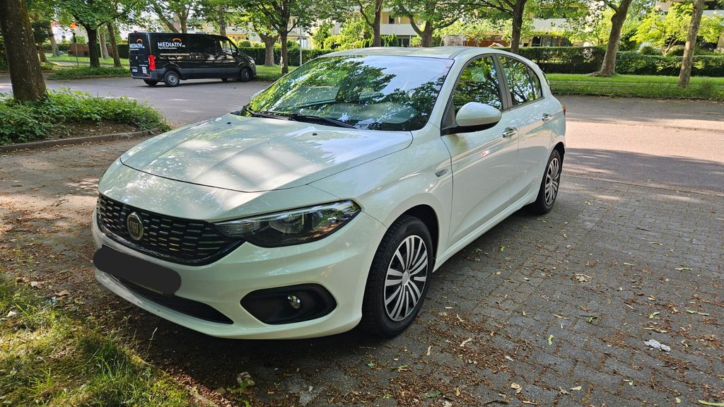 Fiat Tipo 78.300 km 7.500 &euro; Heilbronn 74080