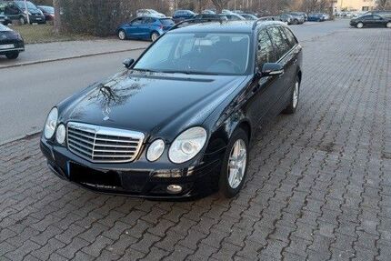 Mercedes-Benz E 200 249.000 km 5.999 &euro; Sindelfingen 71063