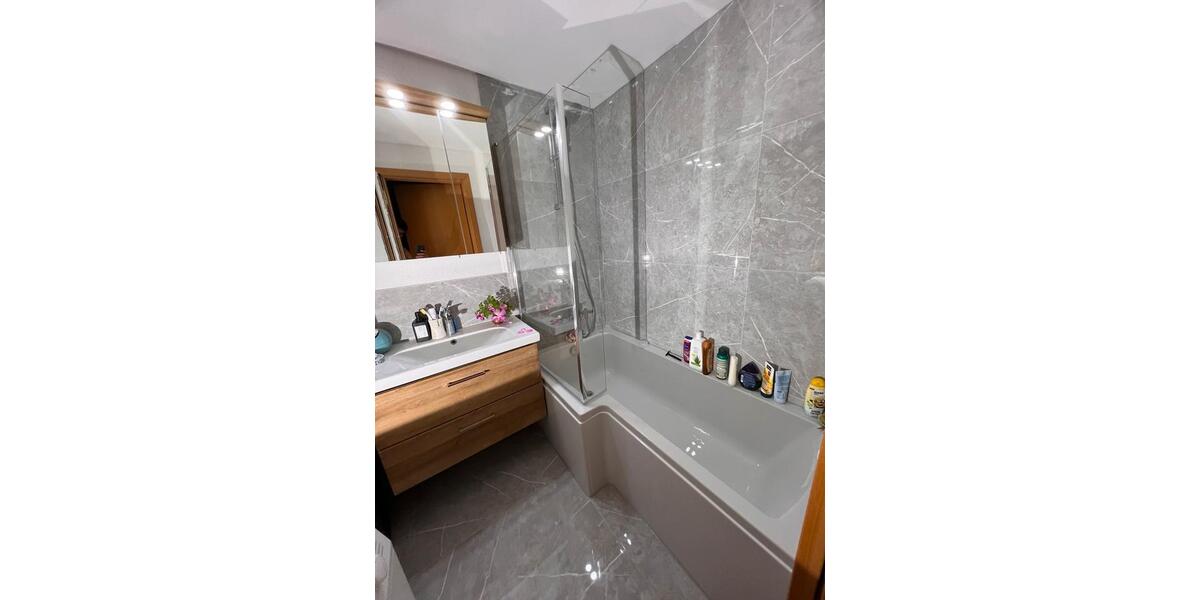 Mehrfamilienhaus, Wohnhaus Bietigheim-Bissingen Bissingen - 3.5 Zimmer, 87 m&sup2;, 292.000&euro; | Angebot:26980290