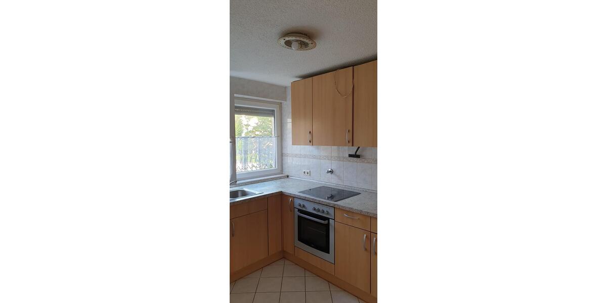 Etagenwohnung Esslingen am Neckar Oberesslingen - 3.5 Zimmer, 87 m&sup2;, 1.580&euro; | Angebot:26443346