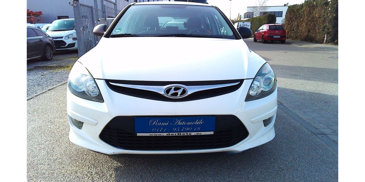 Hyundai i30 149.000 km 3.990 &euro; Waiblingen Hegnach 71334