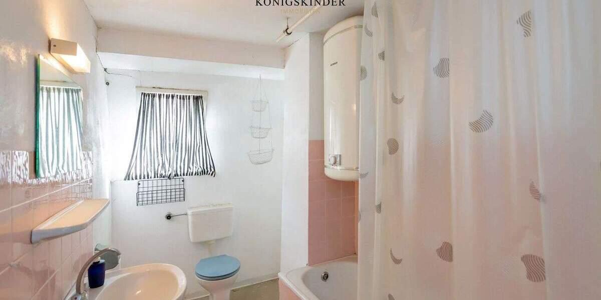 Mehrfamilienhaus, Wohnhaus Kernen im Remstal Stetten - 9 Zimmer, 300 m&sup2;, 349.000&euro; | Angebot:25771581