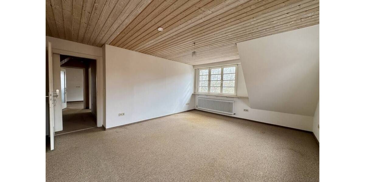 Mehrfamilienhaus, Wohnhaus Ludwigsburg West - 8 Zimmer, 175 m&sup2;, 679.000&euro; | Angebot:26617454