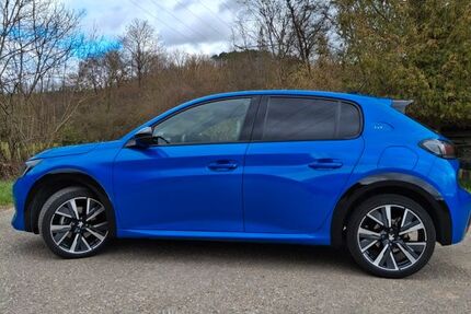 Peugeot 208 35.500 km 20.500 &euro; Vaihingen Enz 71665