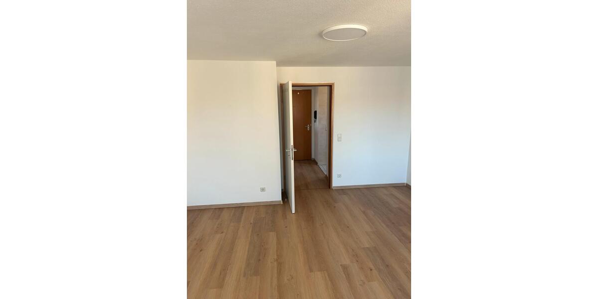 Etagenwohnung Heilbronn - 1 Zimmer, 27 m&sup2;, 500&euro; | Angebot:27595369