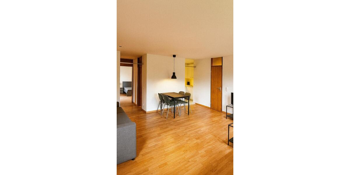 Etagenwohnung Weinstadt - 2 Zimmer, 53 m&sup2;, 1.350&euro; | Angebot:25922266