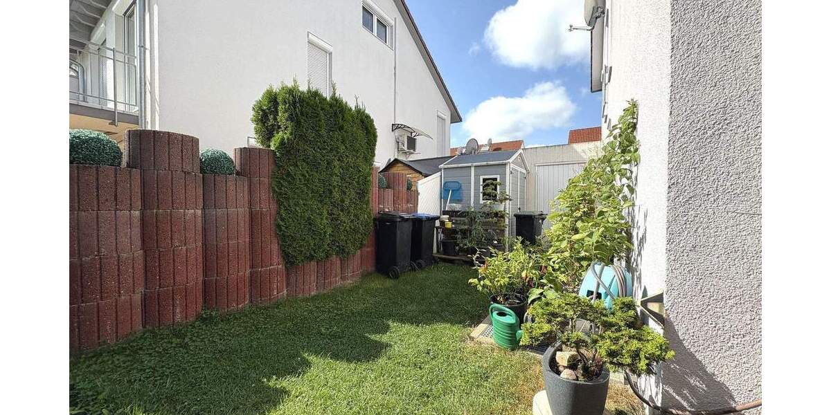 Doppelhaushälfte Steinenbronn - 6 Zimmer, 168 m&sup2;, 629.000&euro; | Angebot:25704260