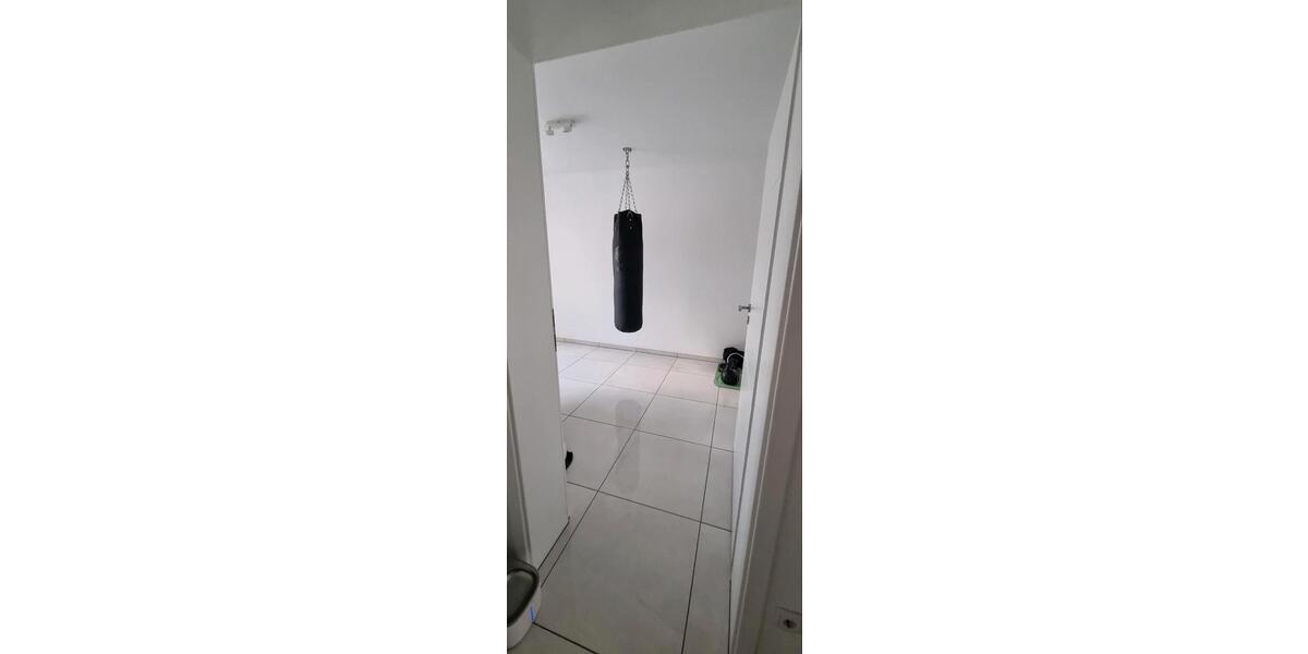 Erdgeschoßwohnung Sachsenheim - 3 Zimmer, 75 m&sup2;, 335.000&euro; | Angebot:25992123