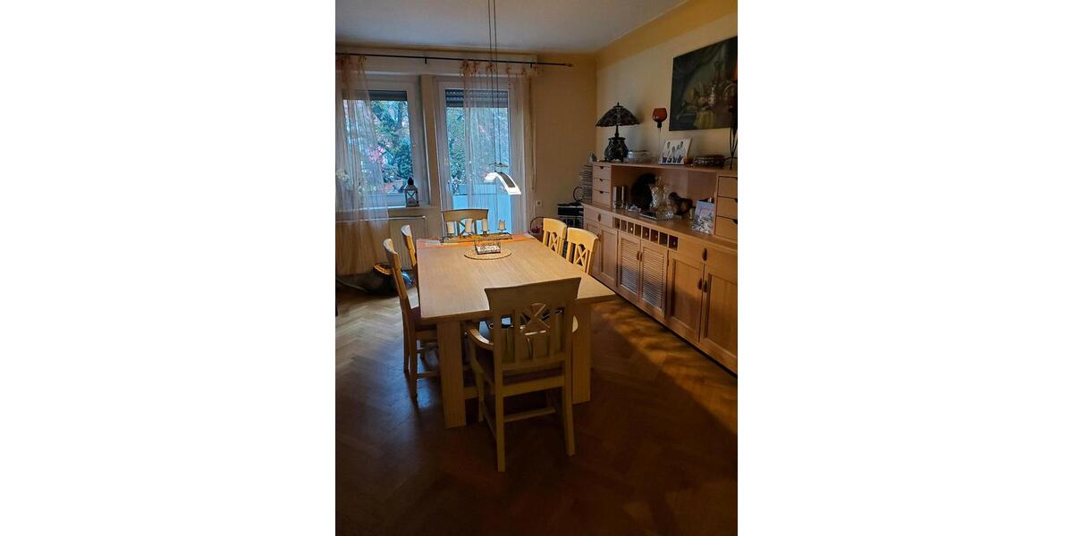 Hochparterre Stuttgart Stuttgart-Ost - 4 Zimmer, 90 m&sup2;, 790.000&euro; | Angebot:26479373