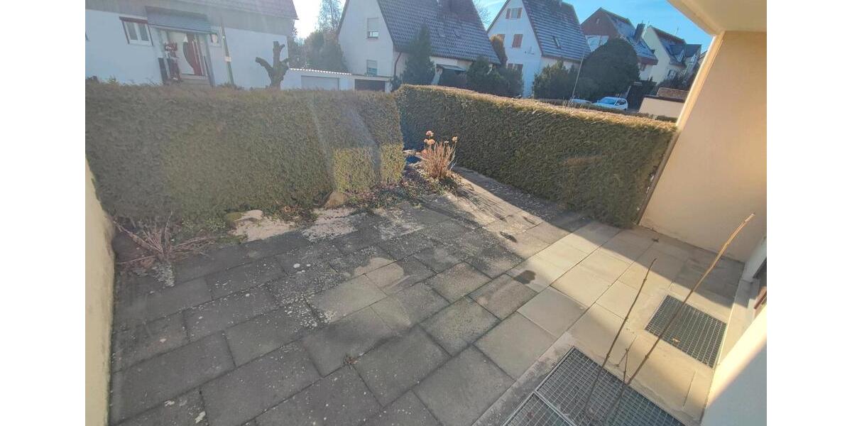 Doppelhaushälfte Leonberg - 6 Zimmer, 146 m&sup2;, 550.000&euro; | Angebot:25893975