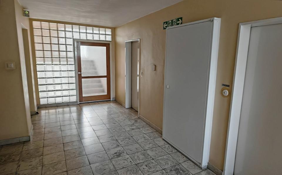 Etagenwohnung Stuttgart Mühlhausen - 3 Zimmer, 70 m&sup2;, 240.000&euro; | Angebot:25498029