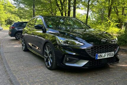 Ford Focus 83.000 km 17.999 &euro; Heilbronn 74081