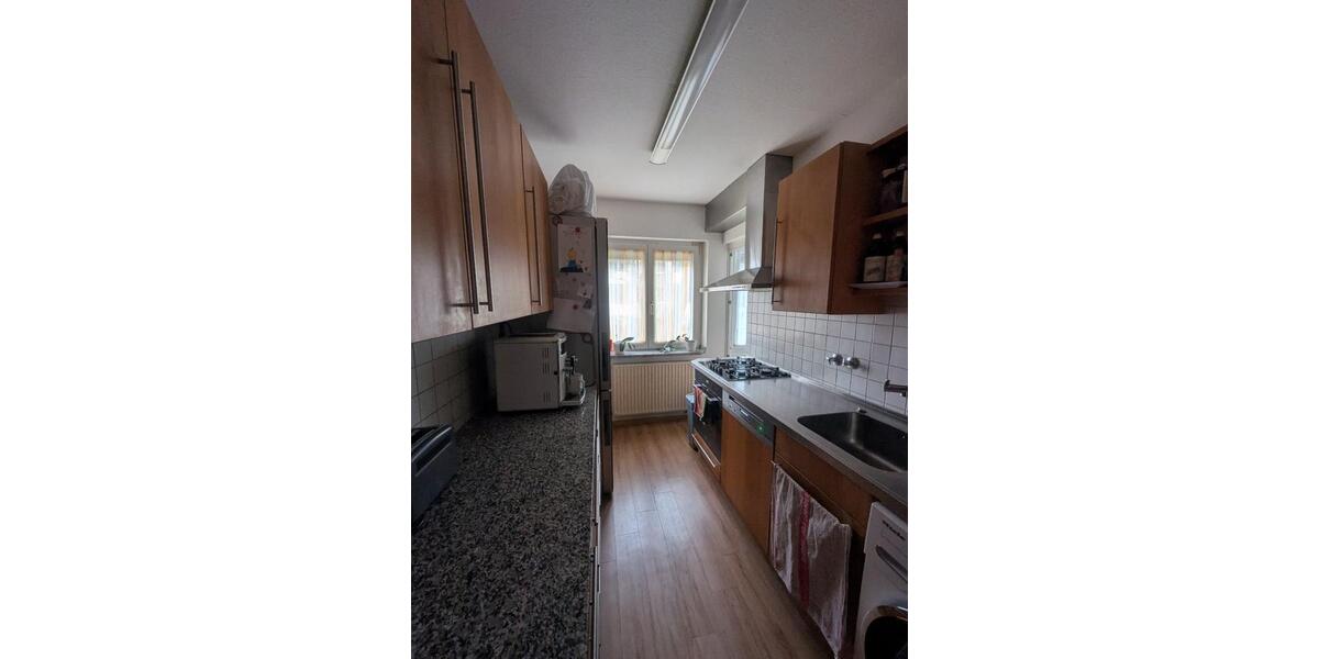 Erdgeschoßwohnung Ludwigsburg - 3.5 Zimmer, 80 m&sup2;, 329.000&euro; | Angebot:26802185