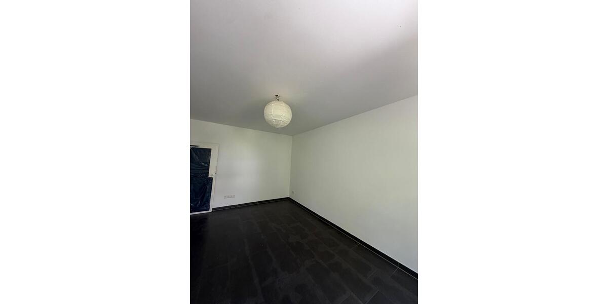 Etagenwohnung Esslingen am Neckar Brühl - 1 Zimmer, 32 m&sup2;, 126.000&euro; | Angebot:26877697