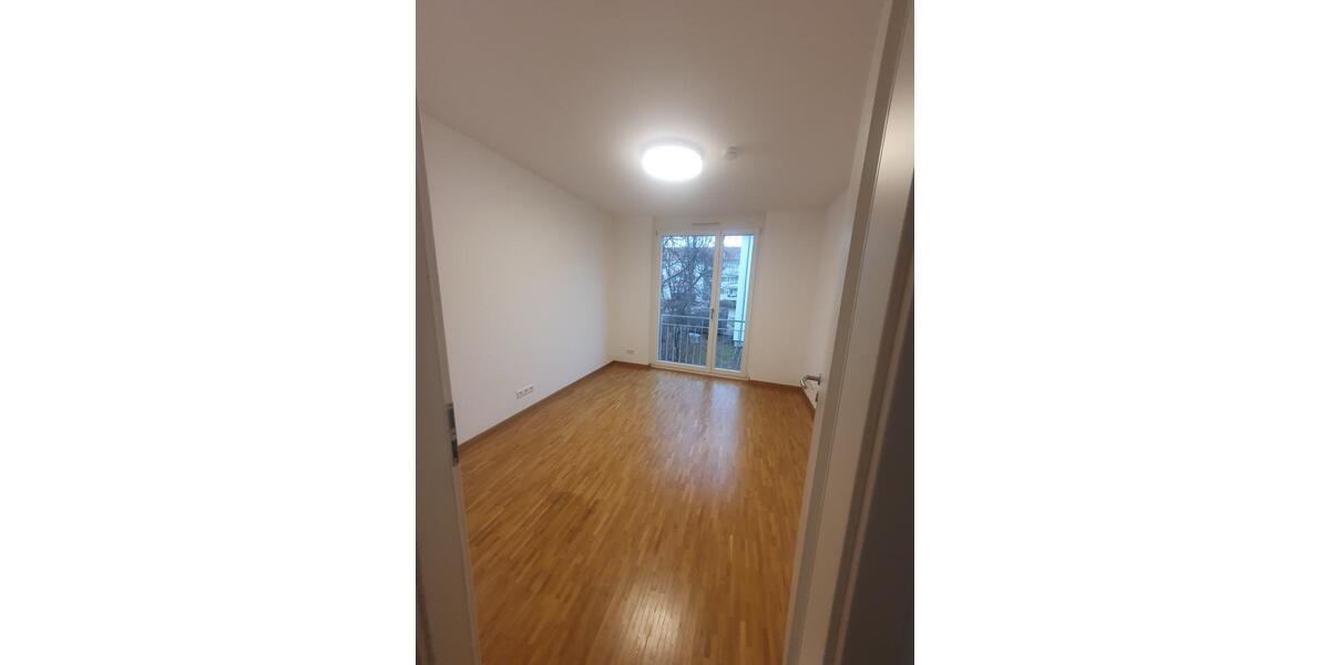 Etagenwohnung Ostfildern - 5 Zimmer, 134 m&sup2;, 2.200&euro; | Angebot:27549073