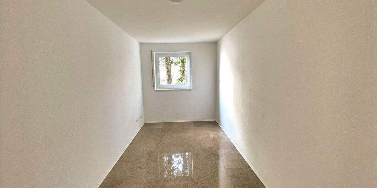 Etagenwohnung Leonberg - 5 Zimmer, 175 m&sup2;, 845.000&euro; | Angebot:25704372