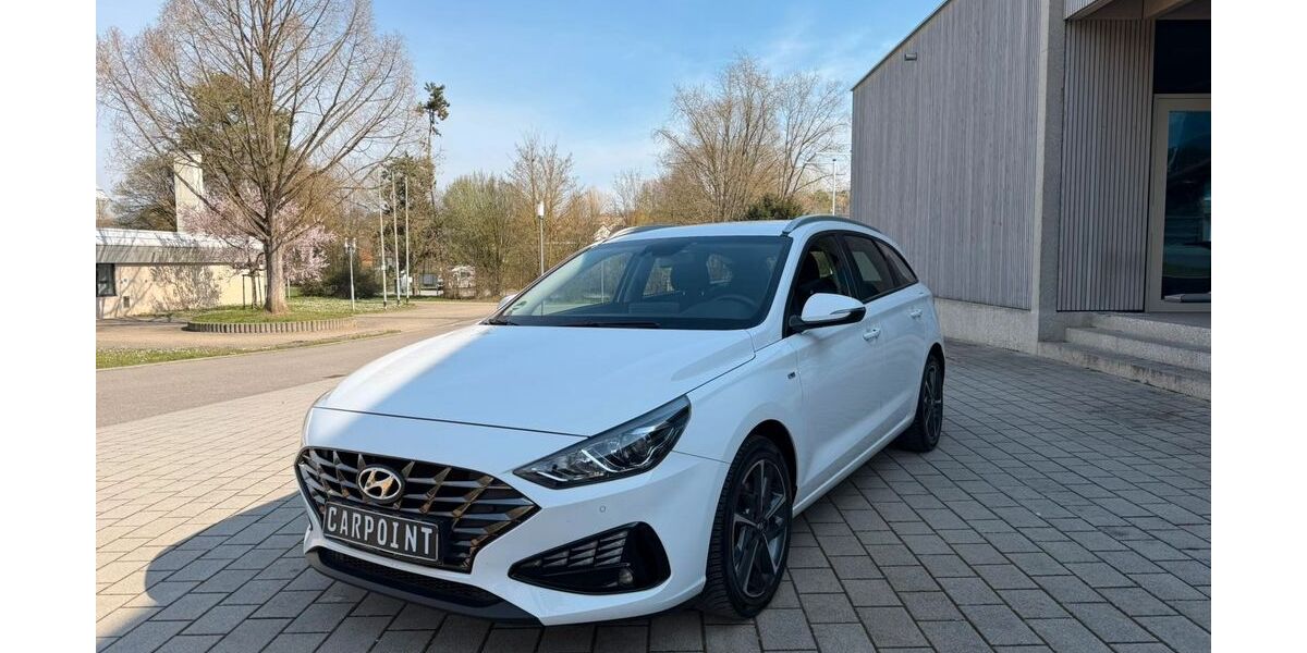 Hyundai i30 62.800 km 18.290 &euro; Großbottwar 71723