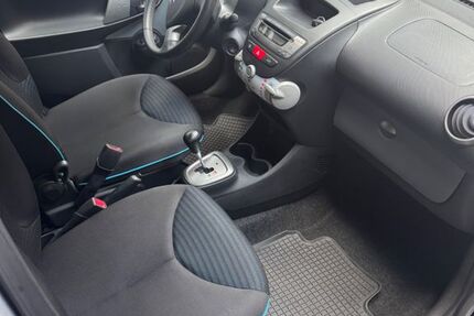 Peugeot 107 89.125 km 4.550 &euro; Stuttgart 70178
