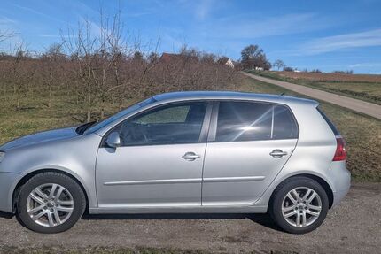 VW Golf 209.000 km 3.500 &euro; Allmersbach im Tal 71573