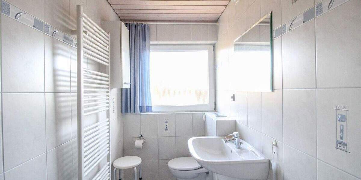 Reihenendhaus Stuttgart Rot - 6 Zimmer, 131 m&sup2;, 398.000&euro; | Angebot:25850649