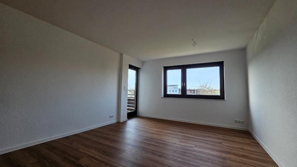 Etagenwohnung Stuttgart Birkach - 4 Zimmer, 123 m&sup2;, 1.600&euro; | Angebot:24840678