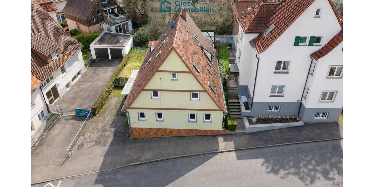 Doppelhaushälfte Stuttgart Degerloch - 6 Zimmer, 97 m&sup2;, 350.000&euro; | Angebot:26569595