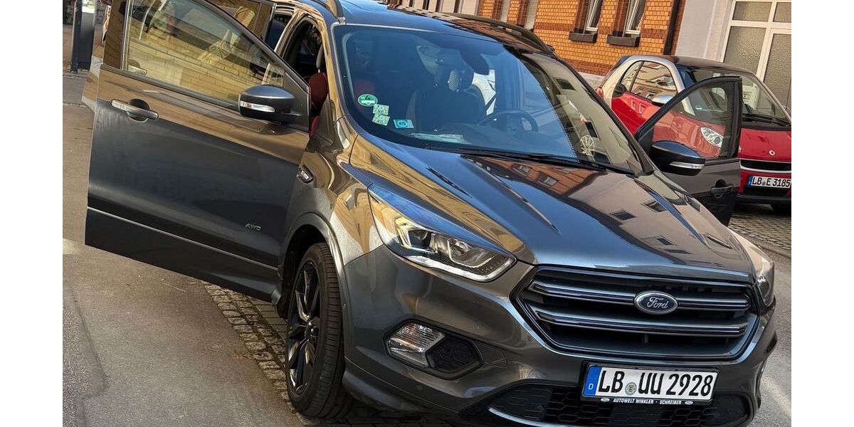 Ford Kuga 67.800 km 16.999 &euro; Ludwigsburg 71634