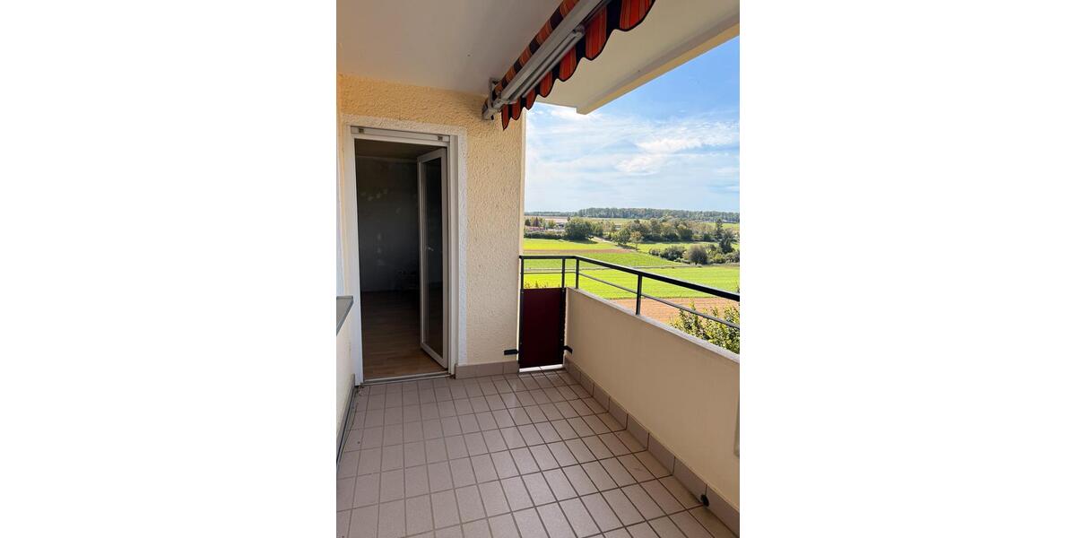 Etagenwohnung Hemmingen - 3.5 Zimmer, 85 m&sup2;, 1.350&euro; | Angebot:27549085