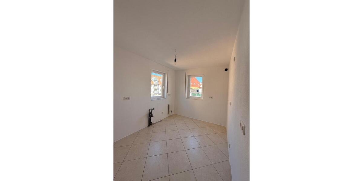 Etagenwohnung Reichenbach an der Fils - 3 Zimmer, 100 m&sup2;, 1.200&euro; | Angebot:25405929