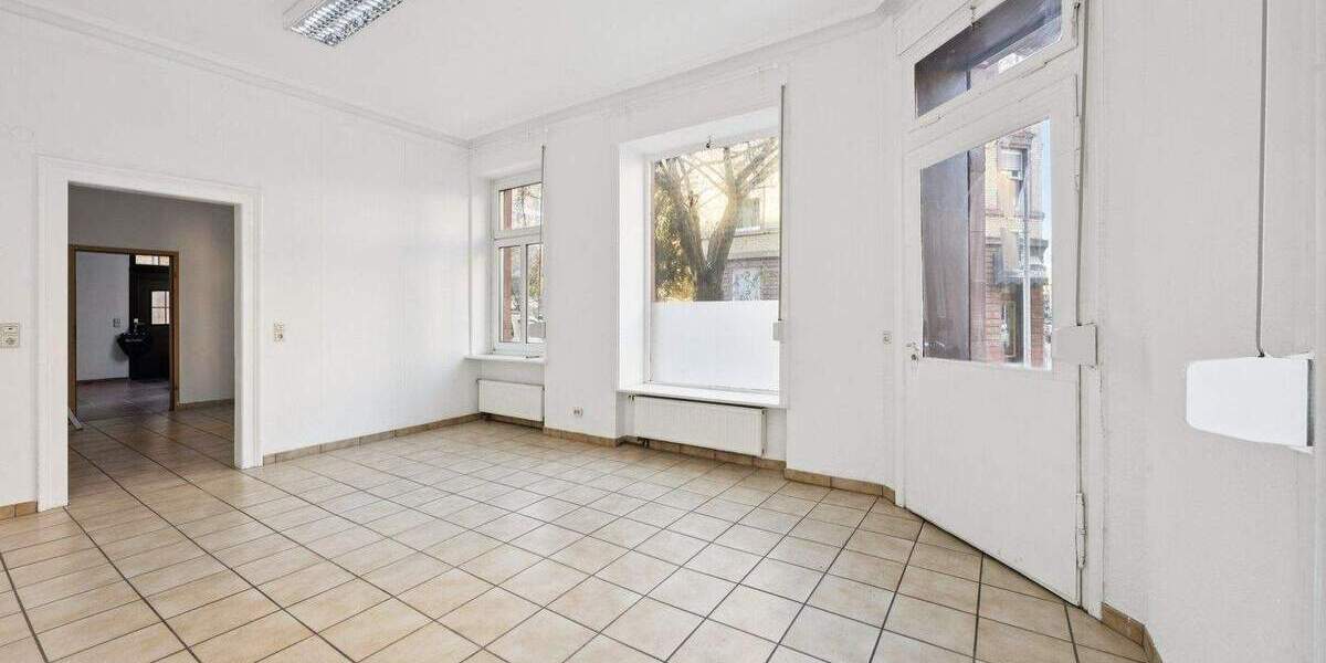 Etagenwohnung Stuttgart / Bad Cannstatt Bad Cannstatt - 4 Zimmer, 112 m&sup2;, 419.000&euro; | Angebot:25704136