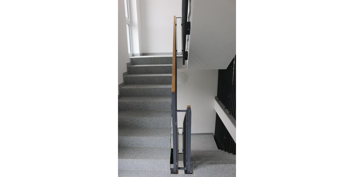 Etagenwohnung Weinstadt - 2 Zimmer, 52 m&sup2;, 269.000&euro; | Angebot:25611755