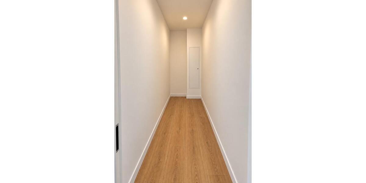 Etagenwohnung Esslingen am Neckar Pliensauvorstadt - 4 Zimmer, 105 m&sup2;, 400.000&euro; | Angebot:27426915