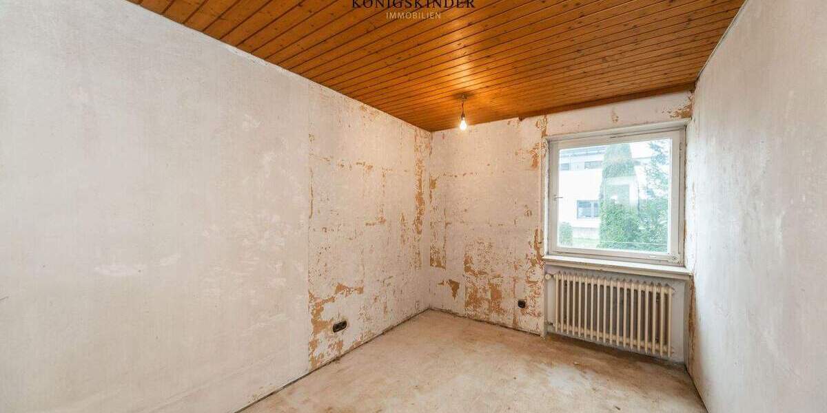Mehrfamilienhaus, Wohnhaus Stuttgart Vaihingen Dürrlewang - 6 Zimmer, 149 m&sup2;, 650.000&euro; | Angebot:25680007