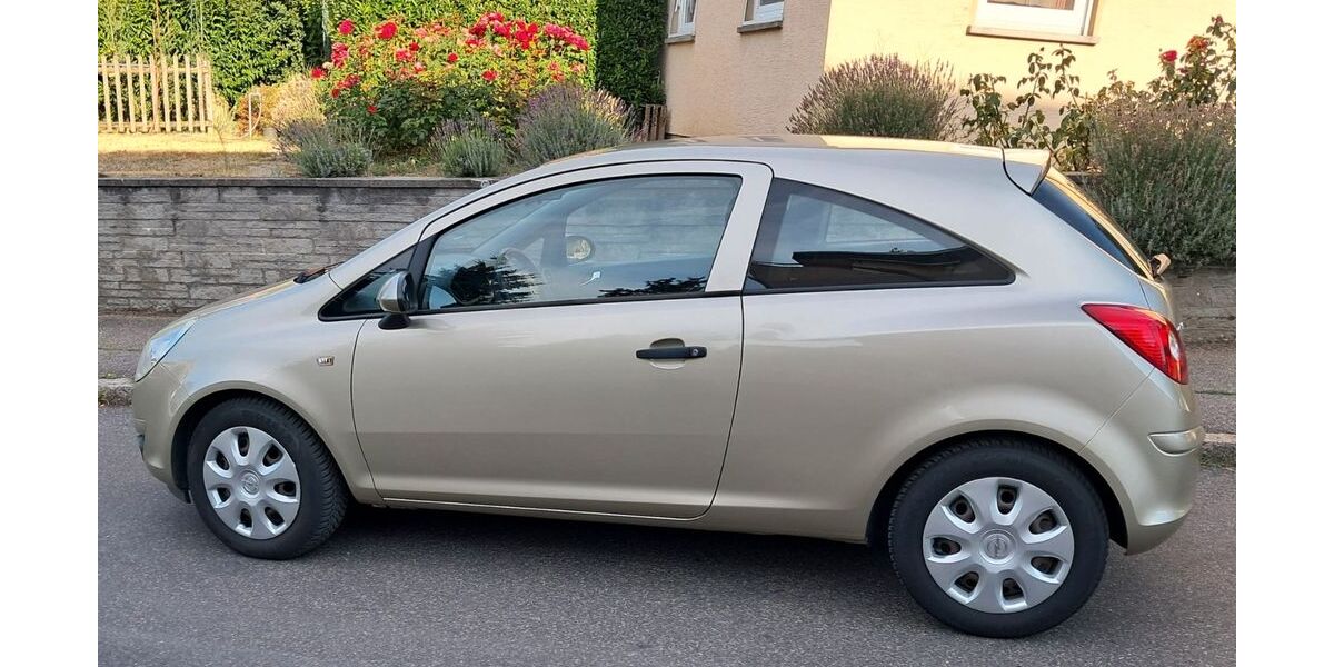 Opel Corsa 40.000 km 3.600 &euro; Heilbronn 74080