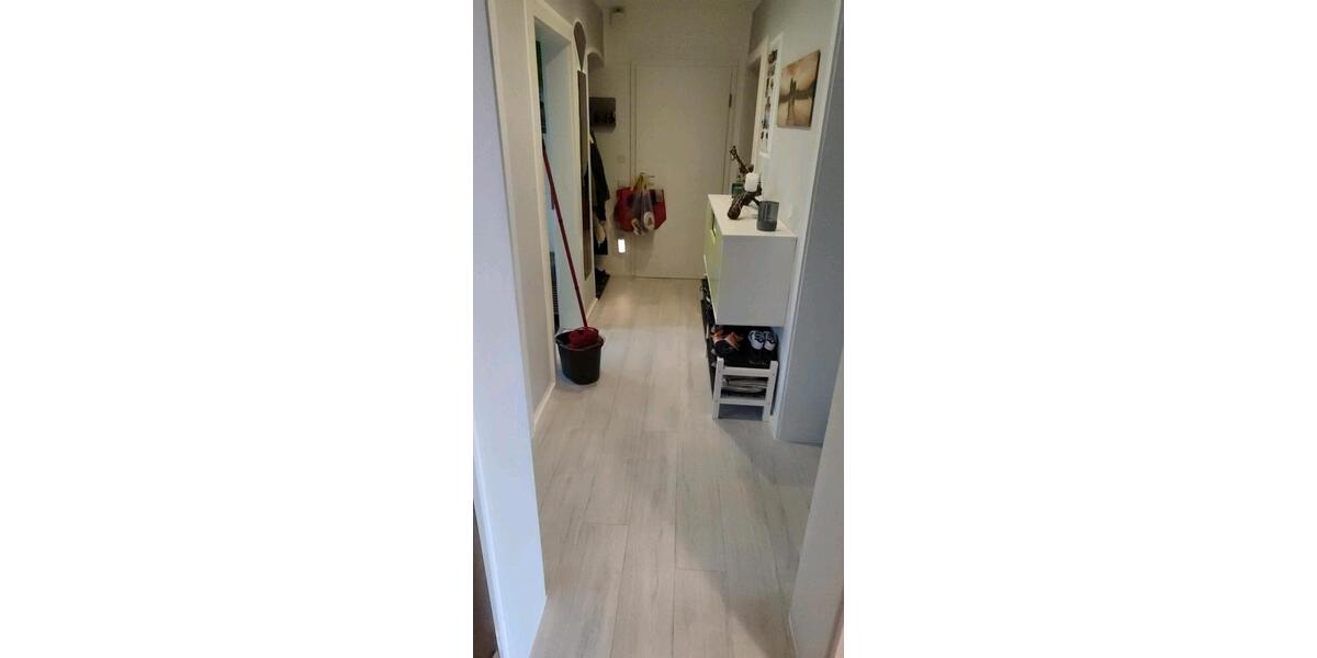 Etagenwohnung Remseck am Neckar - 3.5 Zimmer, 83 m&sup2;, 310.000&euro; | Angebot:24816043