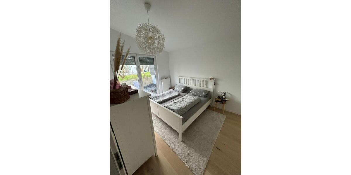 Bungalow Kirchheim am Neckar - 3 Zimmer, 115 m&sup2;, 1.720&euro; | Angebot:25917589