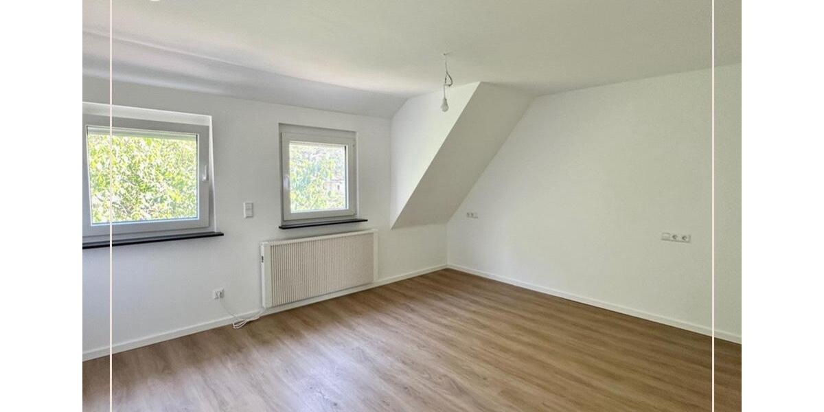 Dachgeschoßwohnung Korntal-Münchingen Münchingen - 3 Zimmer, 70 m&sup2;, 1.260&euro; | Angebot:27554028