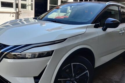 Nissan Qashqai 32.650 km 23.990 &euro; Fellbach 70734