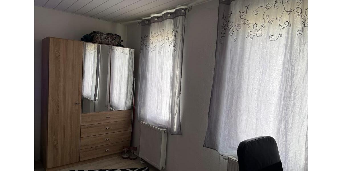 Etagenwohnung Plochingen - 1 Zimmer, 65 m&sup2;, 420&euro; | Angebot:25182505