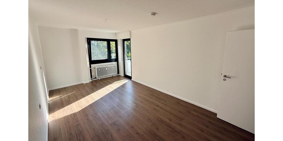 Etagenwohnung Fellbach Oeffingen - 3 Zimmer, 86 m&sup2;, 1.500&euro; | Angebot:27576311