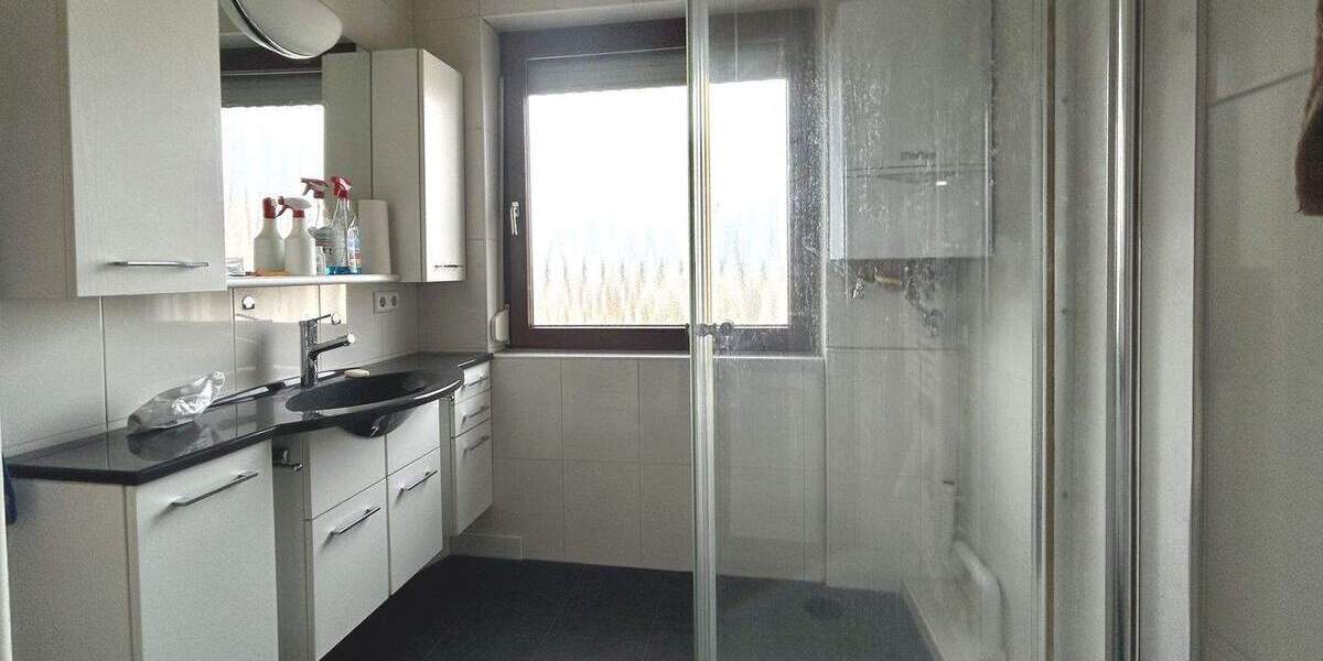 Etagenwohnung Stuttgart Feuerbach - 3 Zimmer, 89 m&sup2;, 329.000&euro; | Angebot:25796478