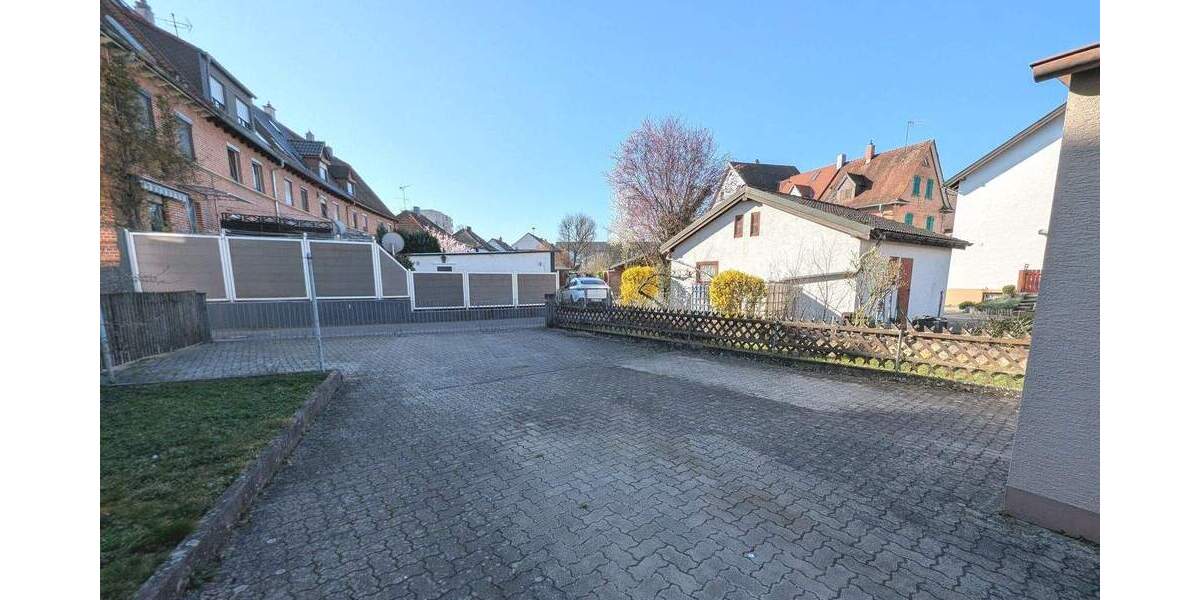 Mehrfamilienhaus, Wohnhaus Böblingen - 9 Zimmer, 178 m&sup2;, 619.000&euro; | Angebot:25862240